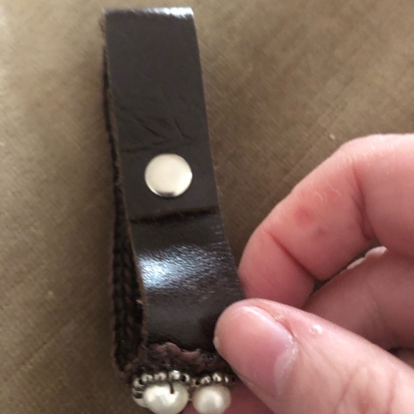Sold-Bohemian Freshwater Pearl Leather Bracelet - 821 $35 or $30 w/offer - Picture 3 of 3